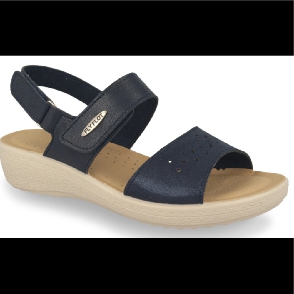 Woman’s Cloth Sandal Beach Wash Shoes Colour Way Blu Size 8.5 (F)